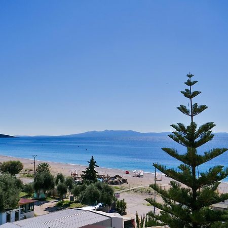 Himara Royal Hotel מראה חיצוני תמונה