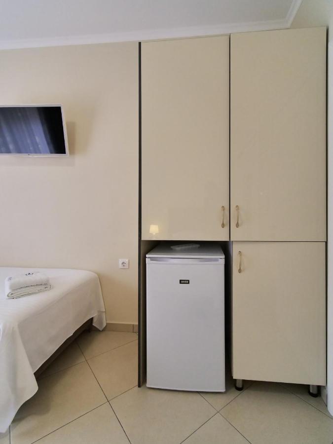 Himara Royal Hotel מראה חיצוני תמונה